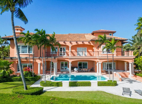 5 Bedroom house in Nassau, The Bahamas