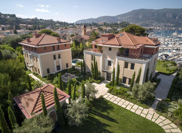 10 Bedroom house in Nice, France
